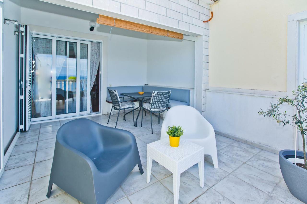 Luxury Bellavista Amazing Sea Holidays With Private Beach & Parking Milna  Buitenkant foto